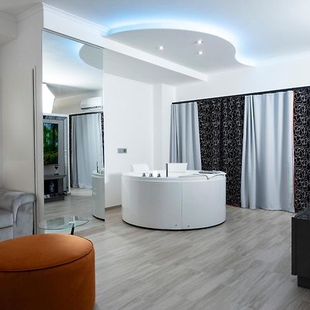Suite17 - Luxury Guesthouse Giovinazzo Kültér fotó