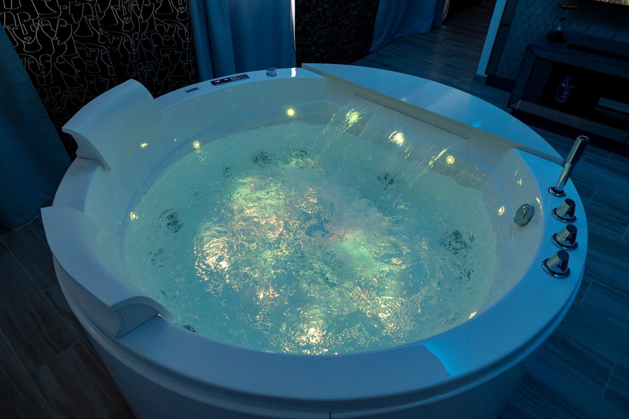 Suite17 - Luxury Guesthouse Giovinazzo Kültér fotó